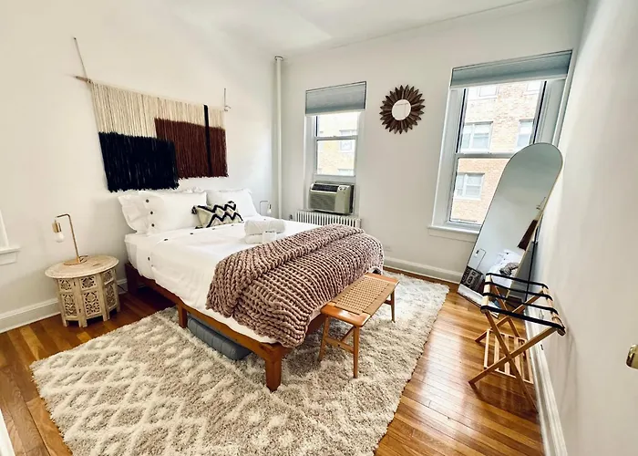 Upper East Side 2 Bedrooms Gem